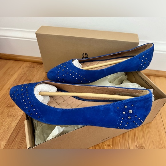 UGG Cobalt Blue Studded Suede Flats 8.5 BNIB - Picture 6 of 9